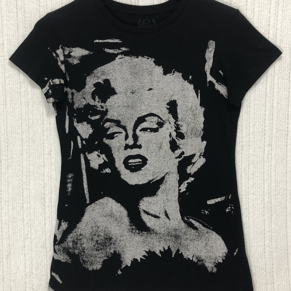 Hollywood Legend Marilyn Monroe Graphic Tee Black Silver Portrait XL